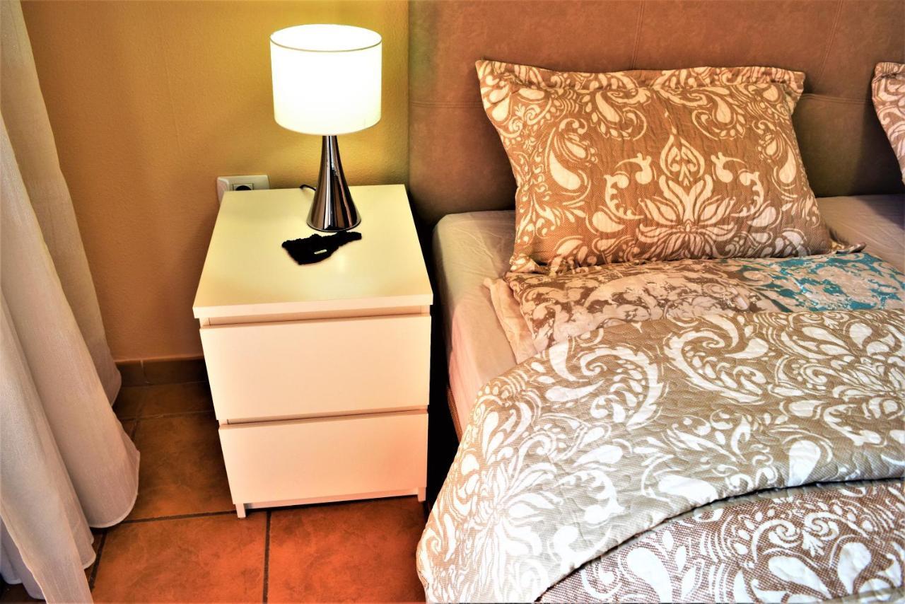 Victoria Family Apartman Tenerife Costa Del Silencio Luaran gambar