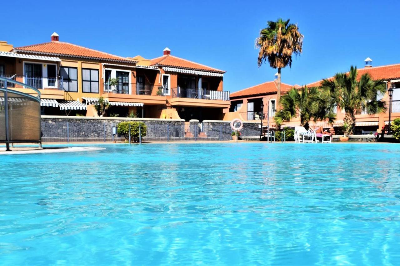 Victoria Family Apartman Tenerife Costa Del Silencio Luaran gambar