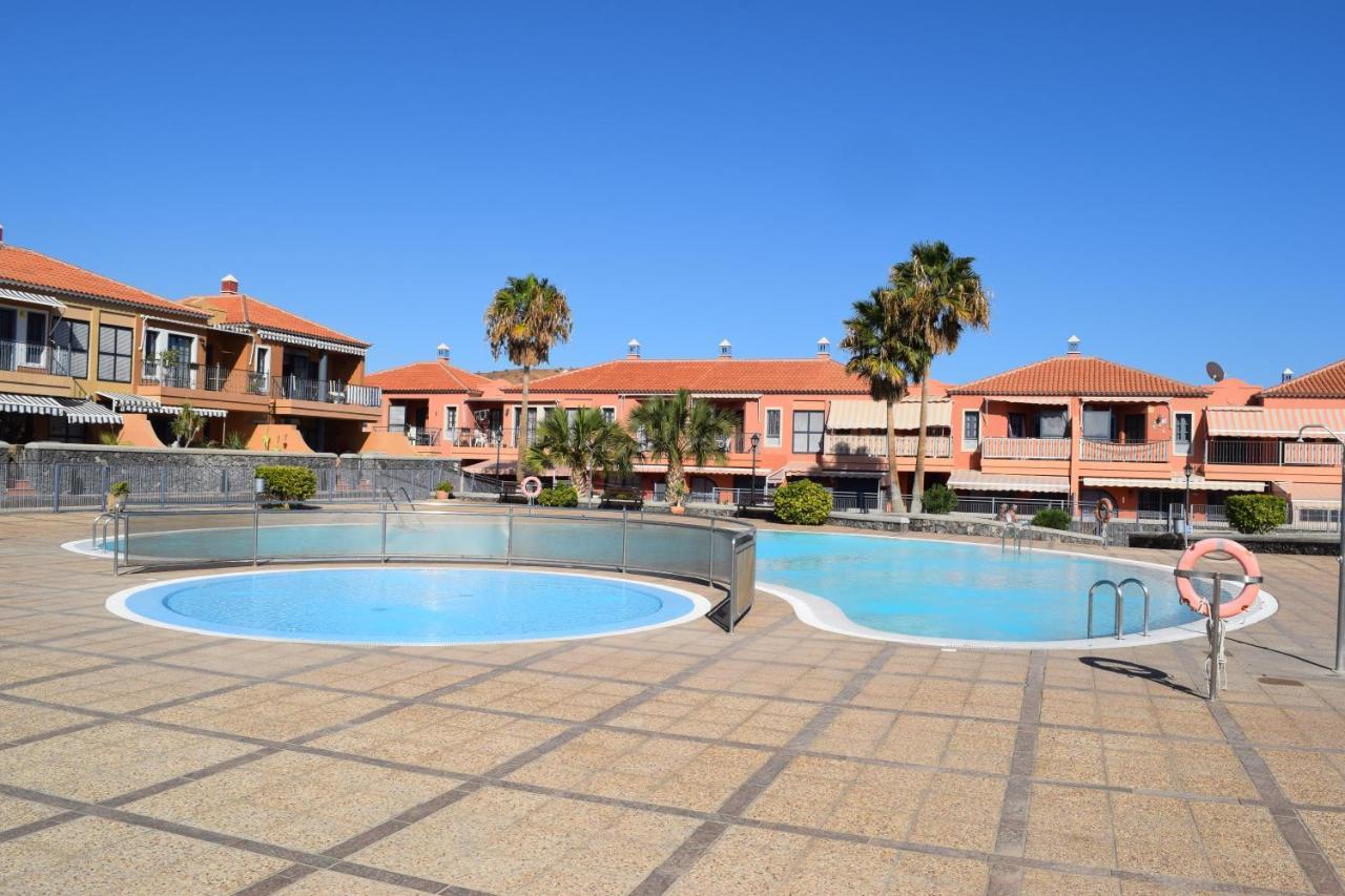 Victoria Family Apartman Tenerife Costa Del Silencio Luaran gambar
