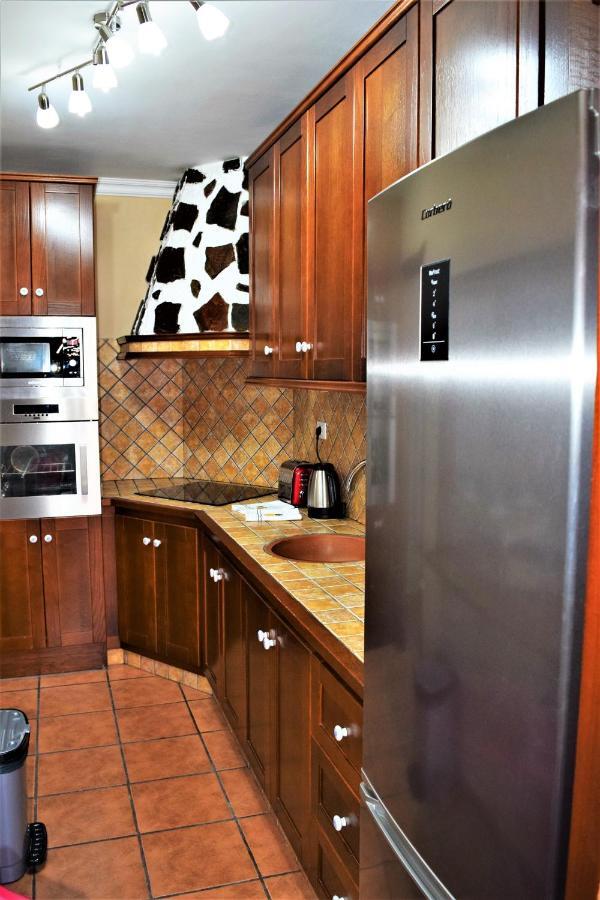 Victoria Family Apartman Tenerife Costa Del Silencio Luaran gambar