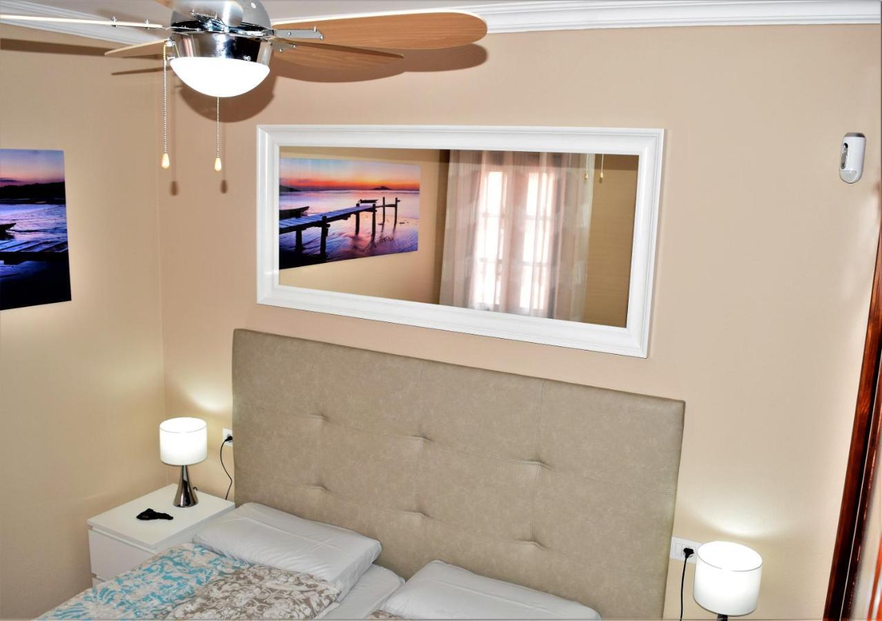 Victoria Family Apartman Tenerife Costa Del Silencio Luaran gambar